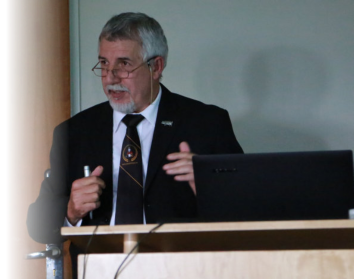 Pig breeding and pig genetics Dr Danie Visser